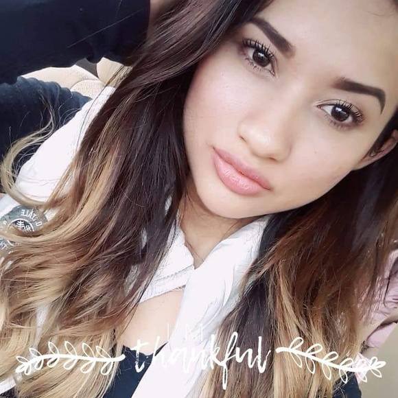 Meet your Posher, M elizabeth - Picture 1 of 1